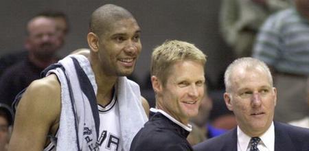 他在防守端 他在防守端