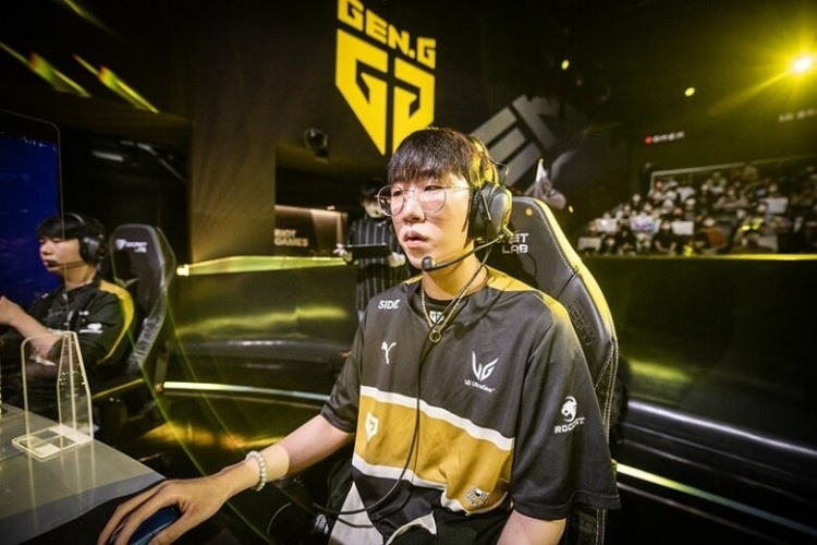 华沙赛小克 华沙赛小克