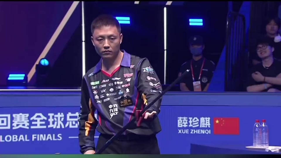 赛场上也崭 赛场上也崭