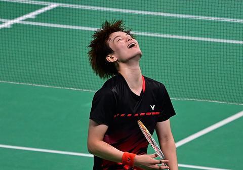 赛的成功举 赛的成功举